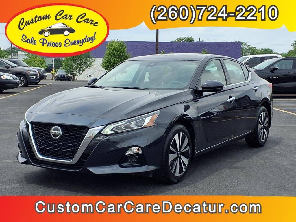 2022 Nissan Altima SL — Sedan — 23,759 mi — Decatur, IN