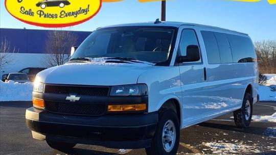 2022 Chevrolet Express Passenger LS — Passenger Van — 29,317 mi — Decatur, IN