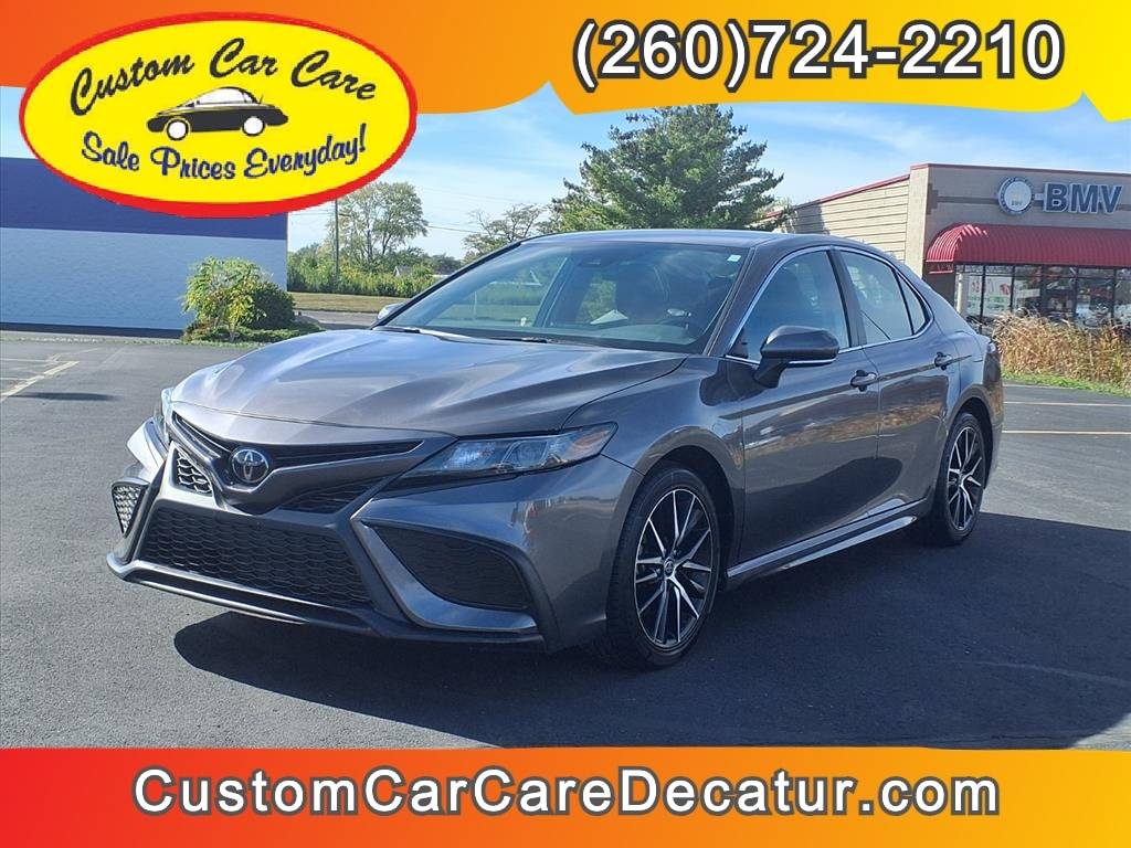 2024 Toyota Camry SE — Sedan — 58,895 mi — Decatur, IN