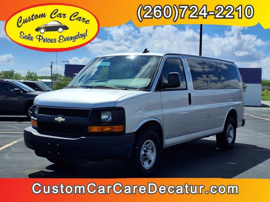 2016 Chevrolet Express Passenger LS — Passenger Van — 68,243 mi — Decatur, IN