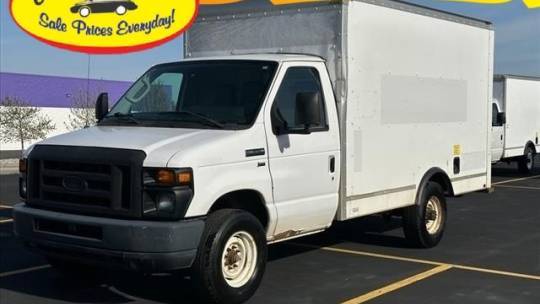 2014 Ford Econoline Commercial Cutaway E-350 — Chassis Cab Truck — 176,130 mi — Decatur, IN