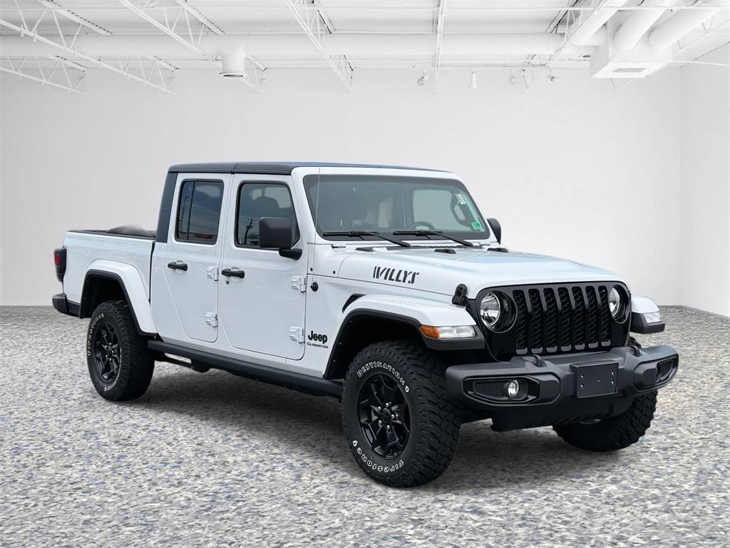 2022 Jeep Gladiator Willys Sport — Pickup Truck — 21,193 mi — Fredericksburg, VA