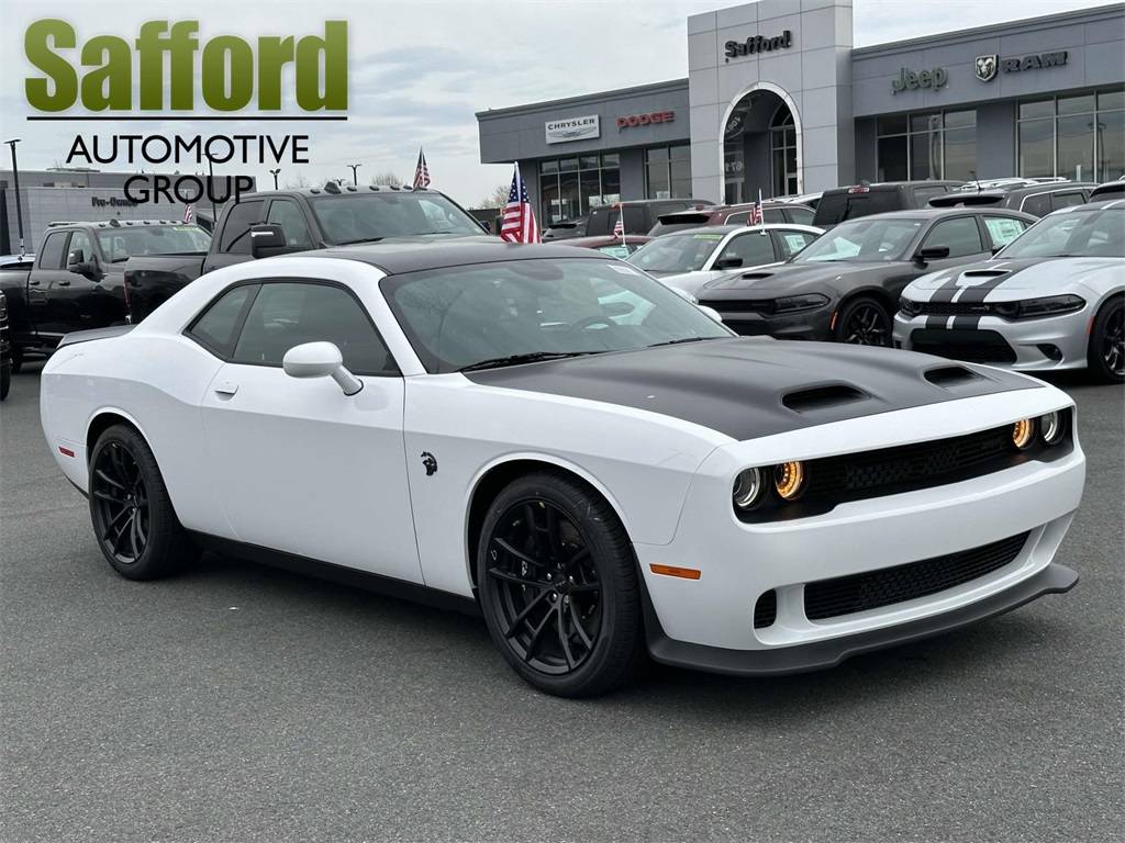 2023 Dodge Challenger SRT Hellcat Jailbreak — Coupe — 25 mi — Fredericksburg, VA