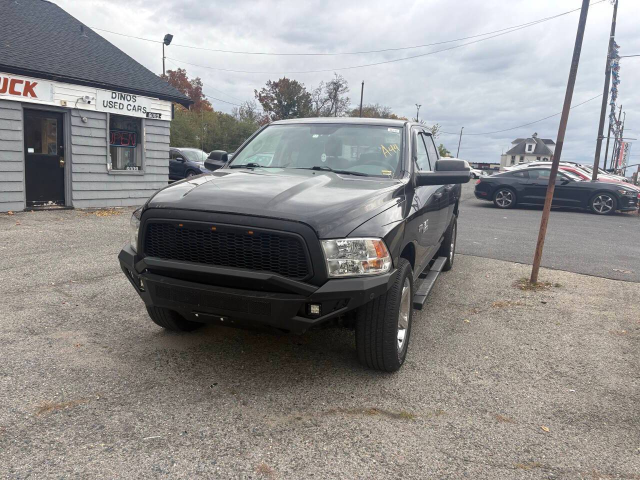 2017 Ram 1500 Express — Pickup Truck — 96,780 mi — Riverdale, MD