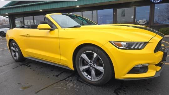 2016 Ford Mustang V6 — Convertible — 49,000 mi — Frankfort, IL