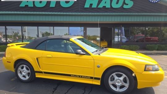 2004 Ford Mustang Premium — Convertible — 90,826 mi — Frankfort, IL
