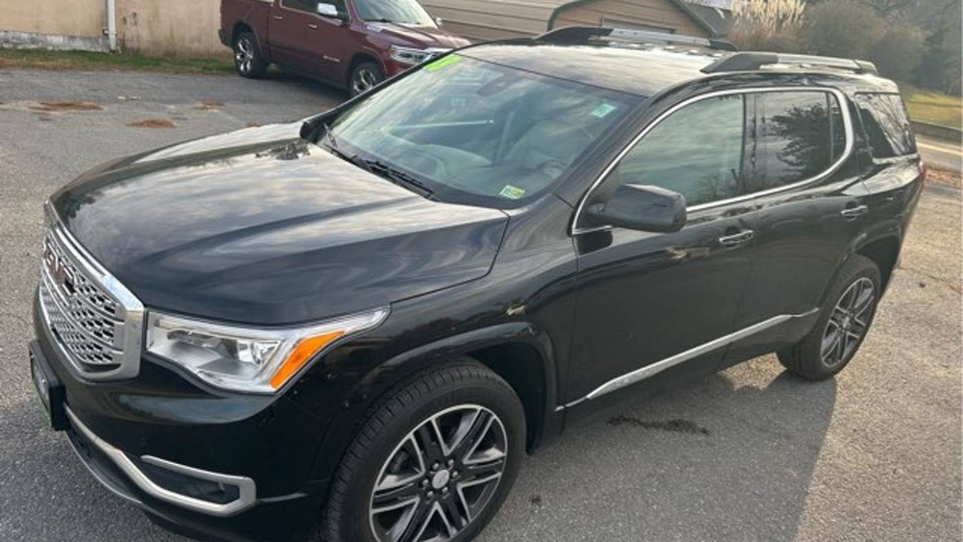 2018 GMC Acadia Denali — SUV — 92,258 mi — Hayes, VA