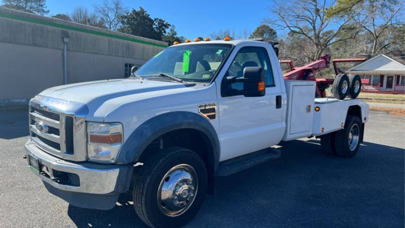 2010 Ford Super Duty F-550 Chassis Cab XL — Chassis Cab Truck — 261,347 mi — Hayes, VA