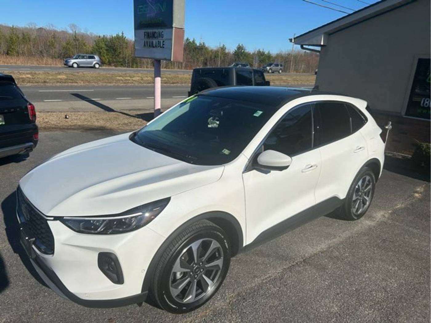 2024 Ford Escape Platinum — SUV — 10,291 mi — Hayes, VA