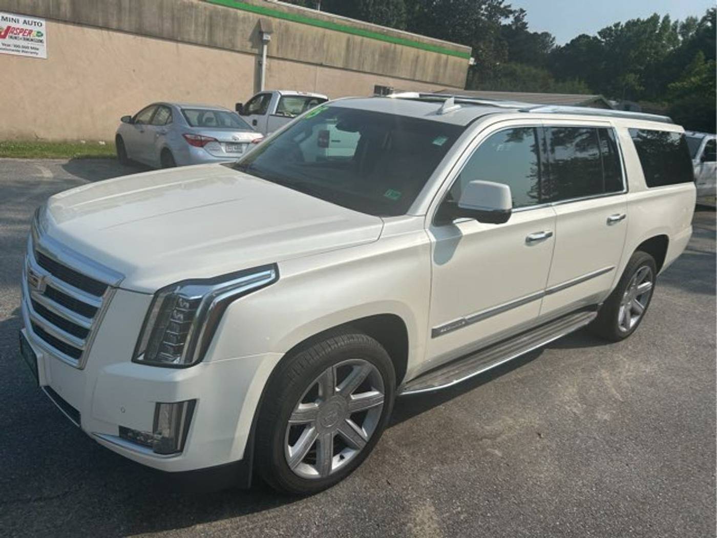 2015 Cadillac Escalade Luxury — SUV — 75,665 mi — Hayes, VA