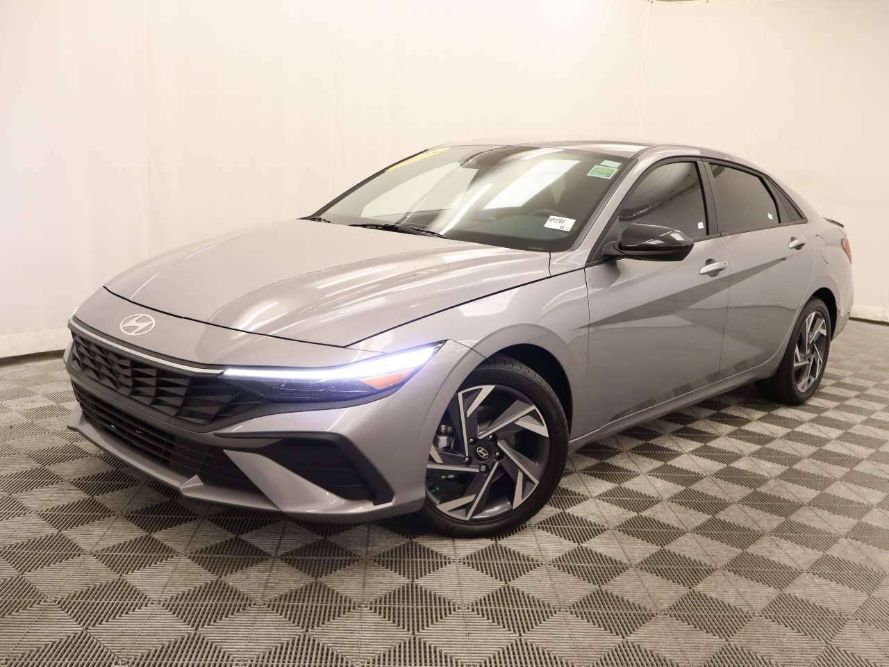 2025 Hyundai Elantra SEL Sport — Sedan — 3,485 mi — Scottsdale, AZ