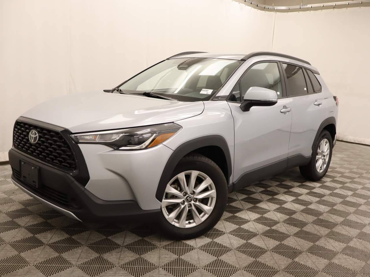 2024 Toyota Corolla Cross LE — SUV — 44,046 mi — Scottsdale, AZ