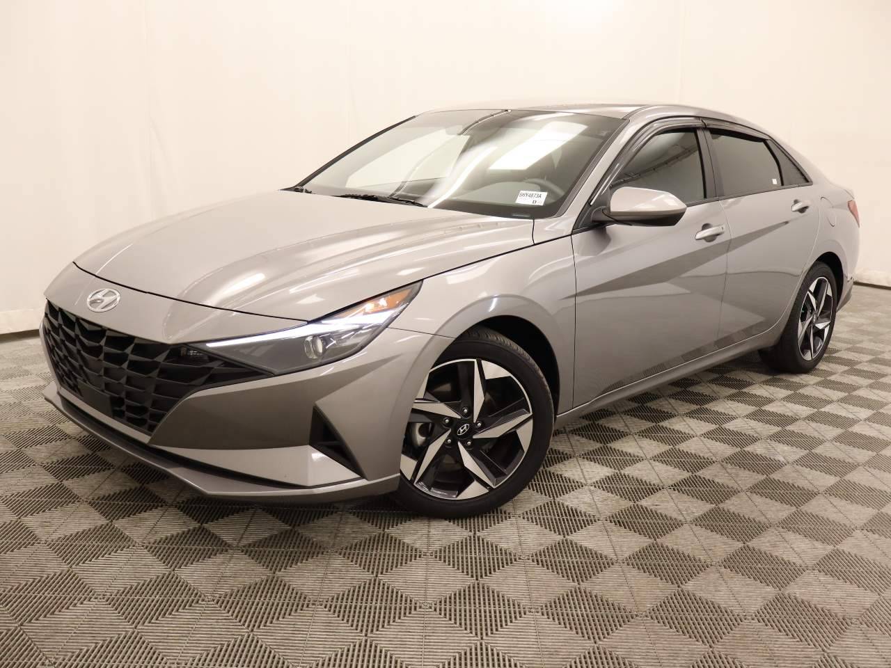 2023 Hyundai Elantra SEL — Sedan — 21,948 mi — Scottsdale, AZ