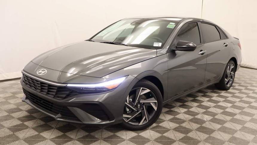 2025 Hyundai Elantra SEL Sport — Sedan — 2,858 mi — Scottsdale, AZ