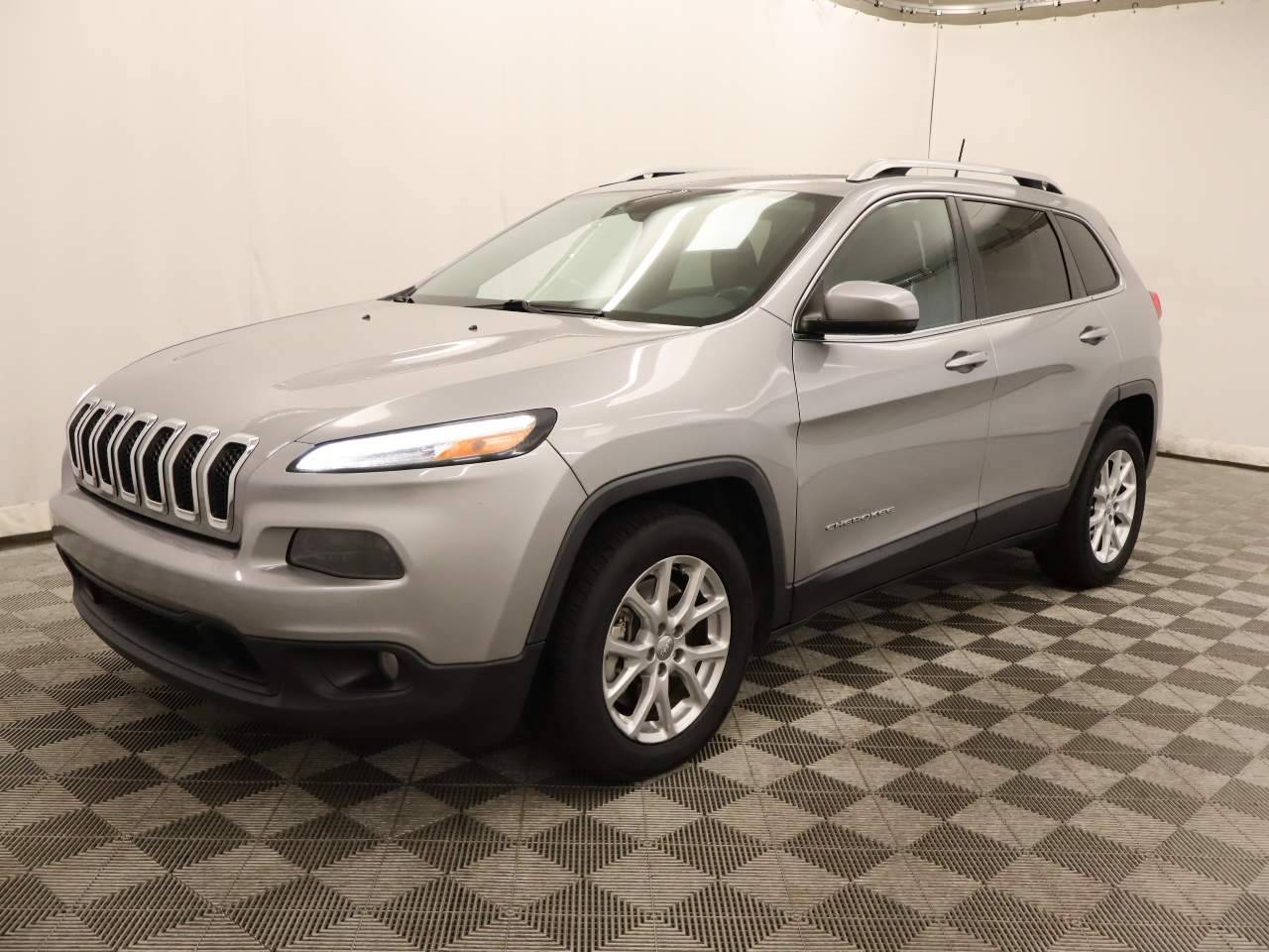 2016 Jeep Cherokee Latitude — SUV — 110,237 mi — Scottsdale, AZ