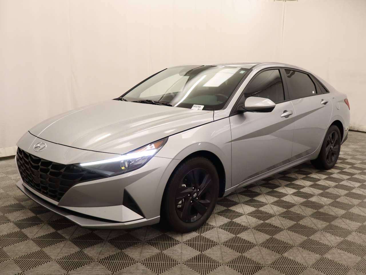 2022 Hyundai Elantra SEL — Sedan — 23,491 mi — Scottsdale, AZ