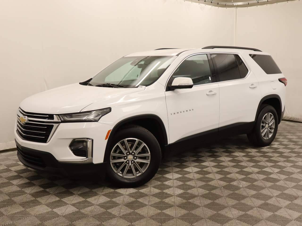 2023 Chevrolet Traverse LT Cloth — SUV — 46,421 mi — Scottsdale, AZ