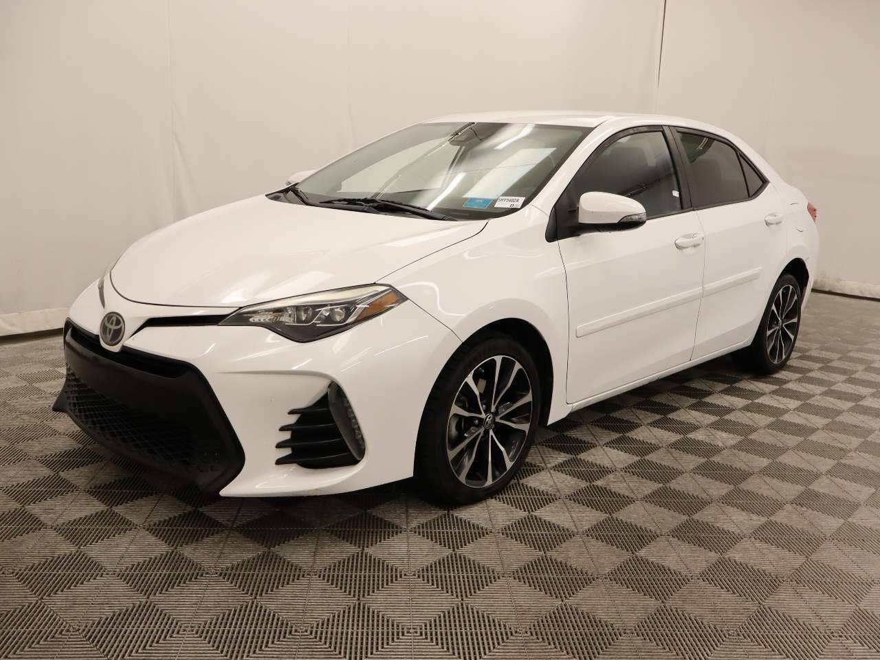 2019 Toyota Corolla SE — Sedan — 138,600 mi — Scottsdale, AZ