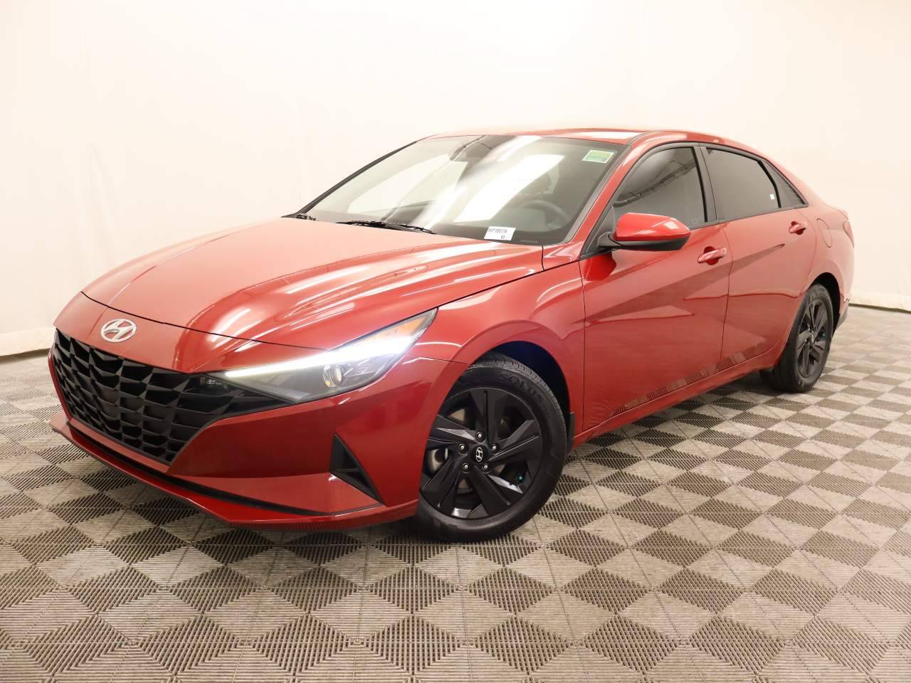2022 Hyundai Elantra SEL — Sedan — 32,052 mi — Scottsdale, AZ