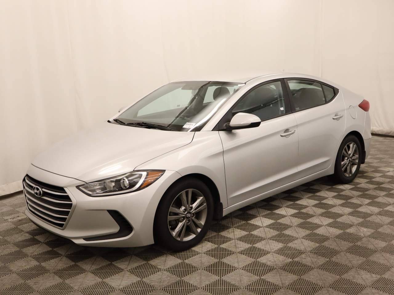 2018 Hyundai Elantra SEL — Sedan — 119,910 mi — Scottsdale, AZ