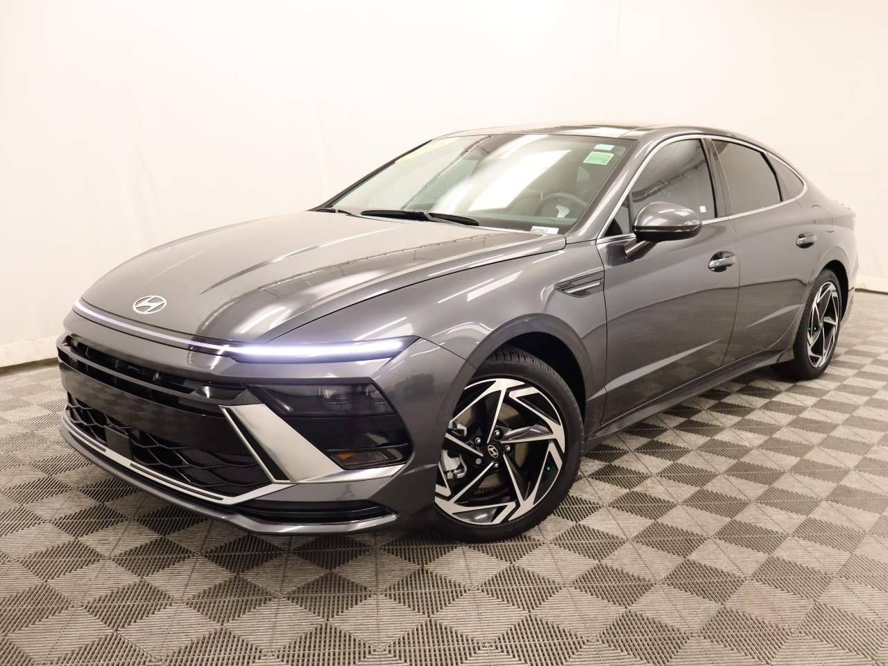 2024 Hyundai Sonata SEL — Sedan — 3,440 mi — Scottsdale, AZ