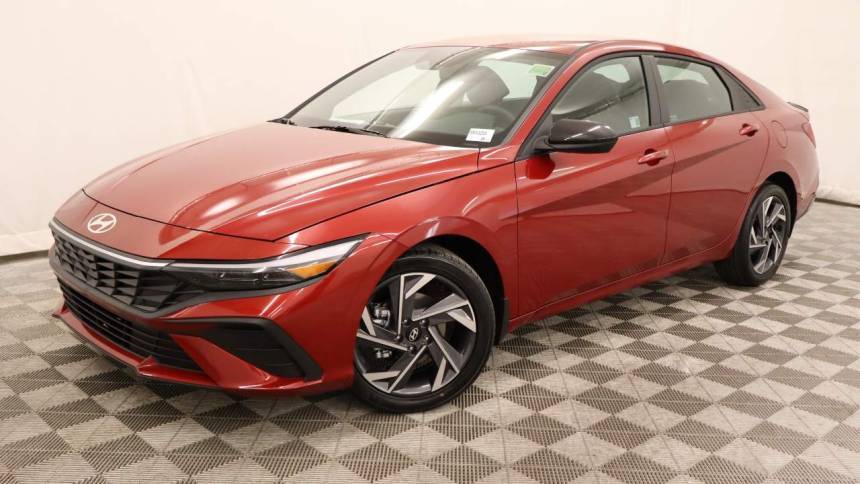 2025 Hyundai Elantra SEL Sport — Sedan — 4,303 mi — Scottsdale, AZ