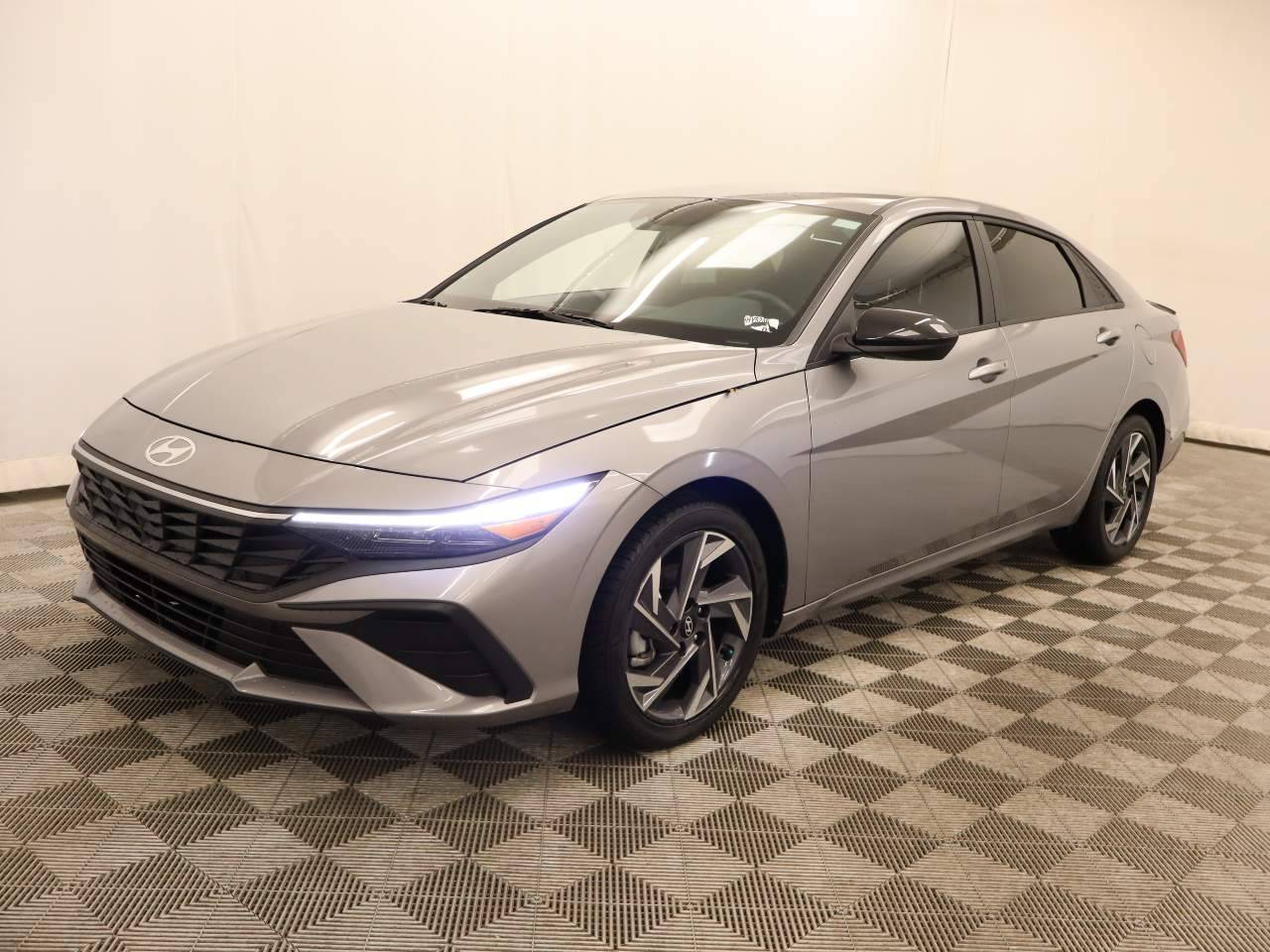 2025 Hyundai Elantra SEL Sport — Sedan — 3,637 mi — Scottsdale, AZ