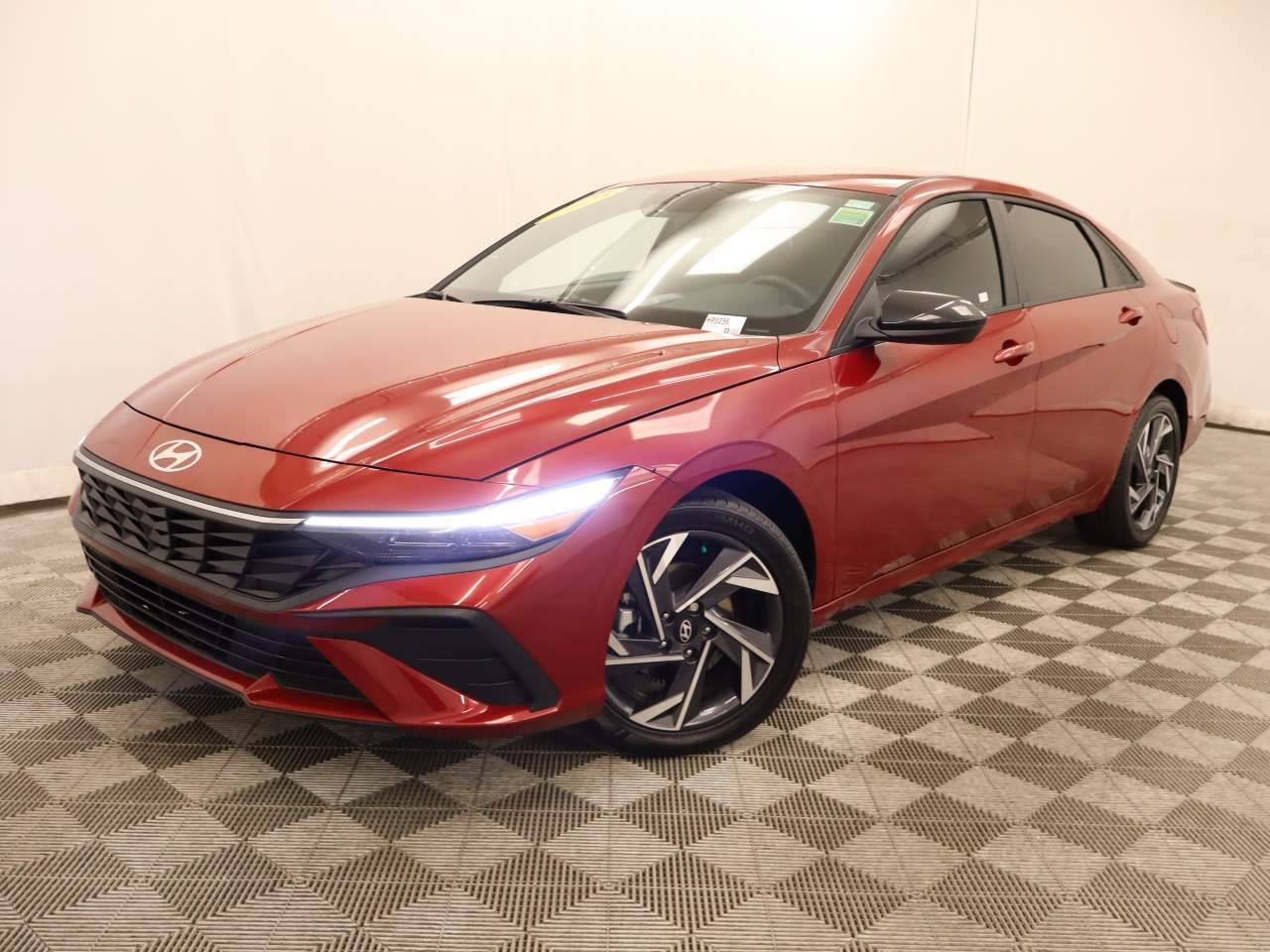 2025 Hyundai Elantra SEL Sport — Sedan — 3,866 mi — Scottsdale, AZ
