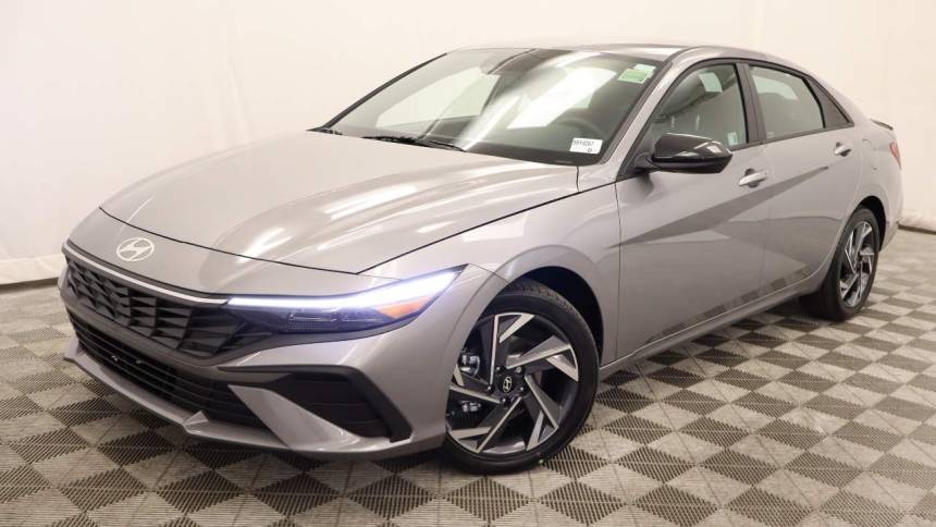 2025 Hyundai Elantra SEL Sport — Sedan — 2,637 mi — Scottsdale, AZ