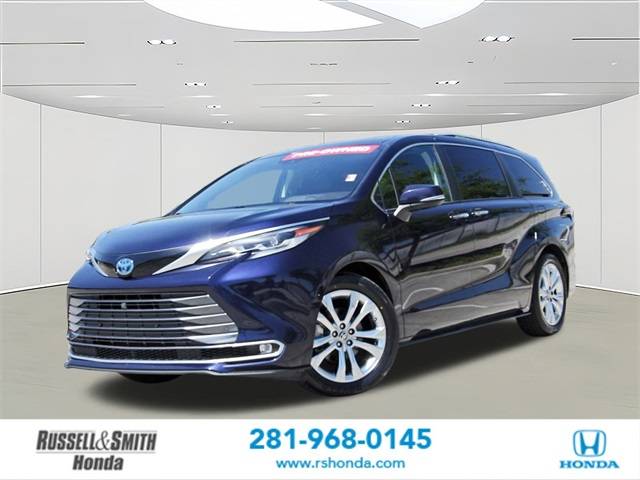 2022 Toyota Sienna Platinum — Minivan — 92,374 mi — Houston, TX
