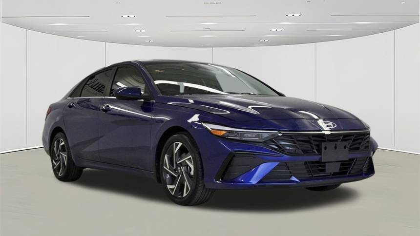 2024 Hyundai Elantra SEL — Sedan — 935 mi — Houston, TX