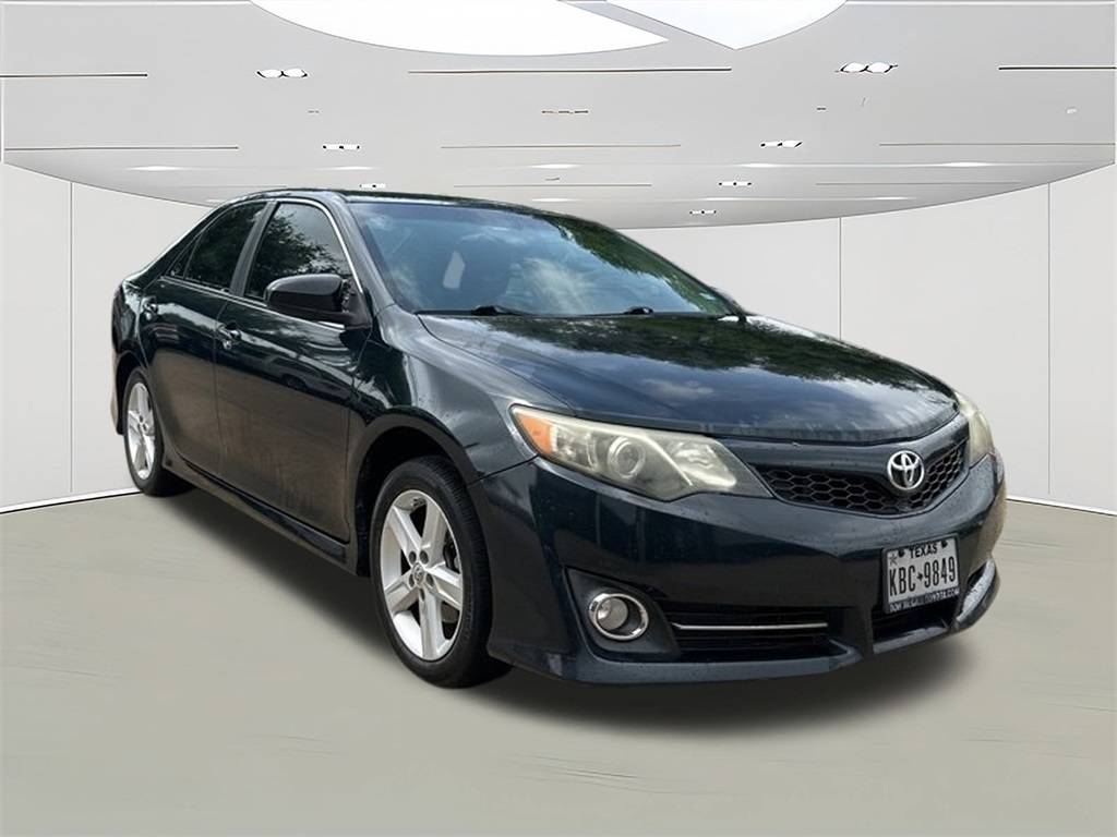 2014 Toyota Camry L — Sedan — 102,731 mi — Houston, TX
