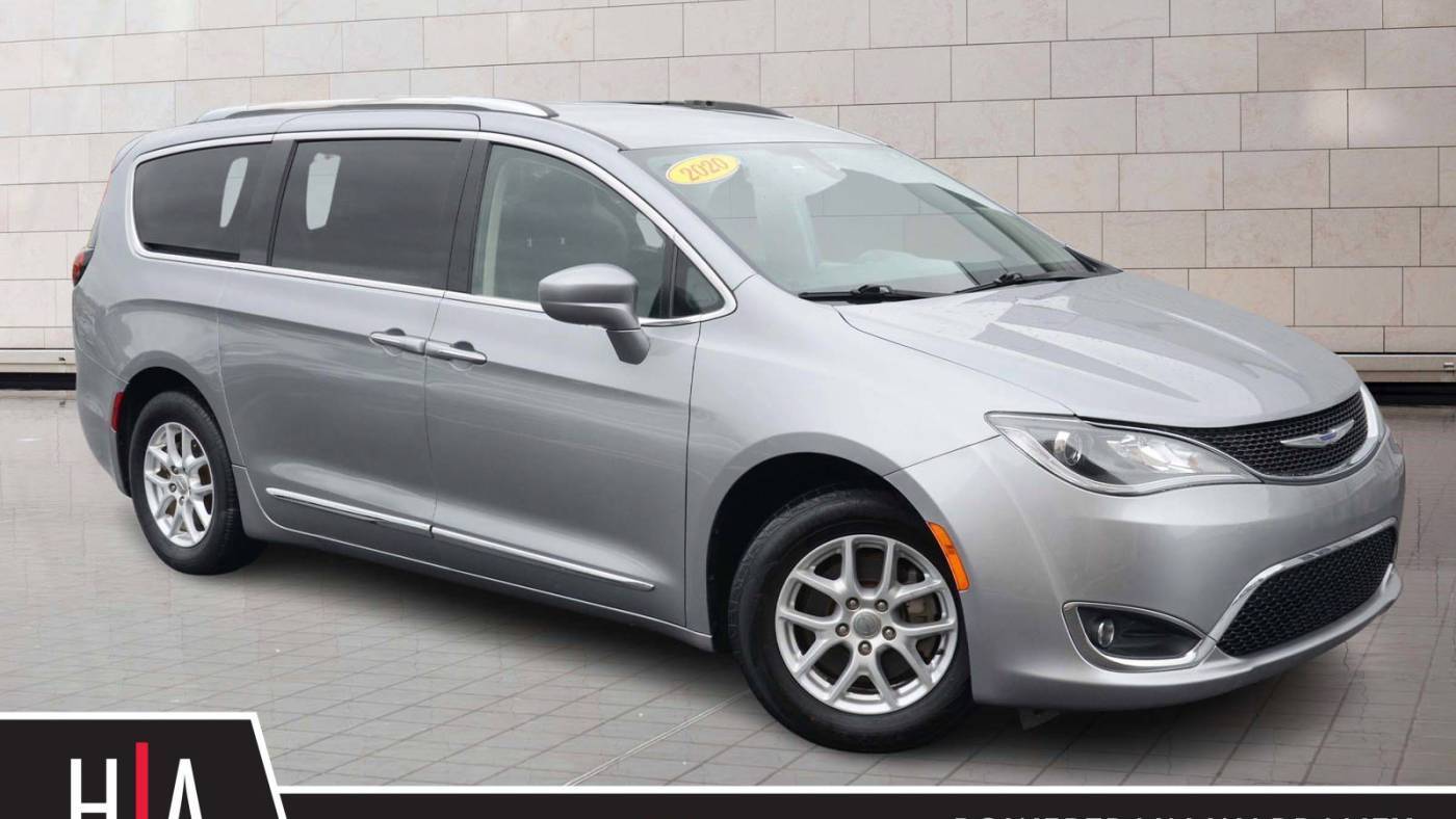 2020 Chrysler Pacifica Touring L — Minivan — 103,329 mi — Philadelphia, PA