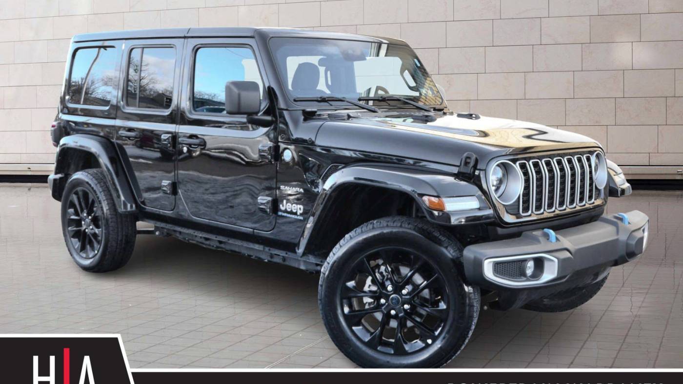 2024 Jeep Wrangler Sahara — SUV — 12,352 mi — Philadelphia, PA