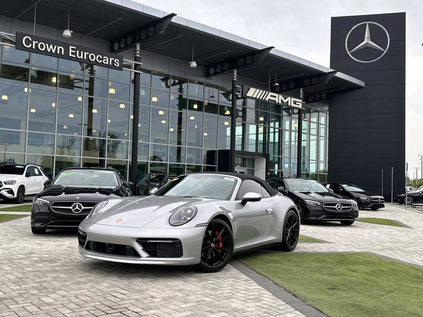 2022 Porsche 911 Carrera S — Convertible — 2,724 mi — Pinellas Park, FL