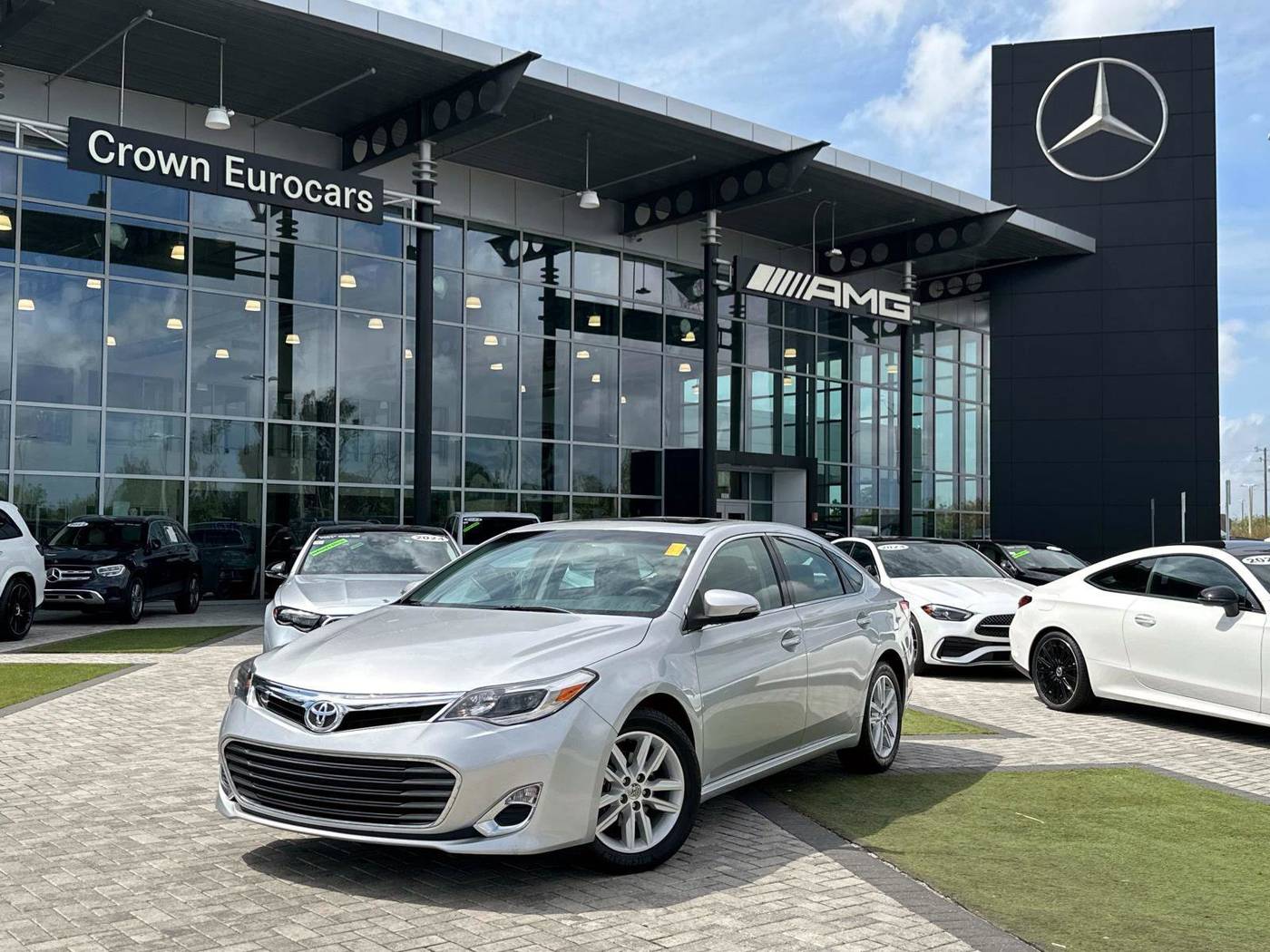 2014 Toyota Avalon XLE Touring — Sedan — 57,673 mi — Pinellas Park, FL