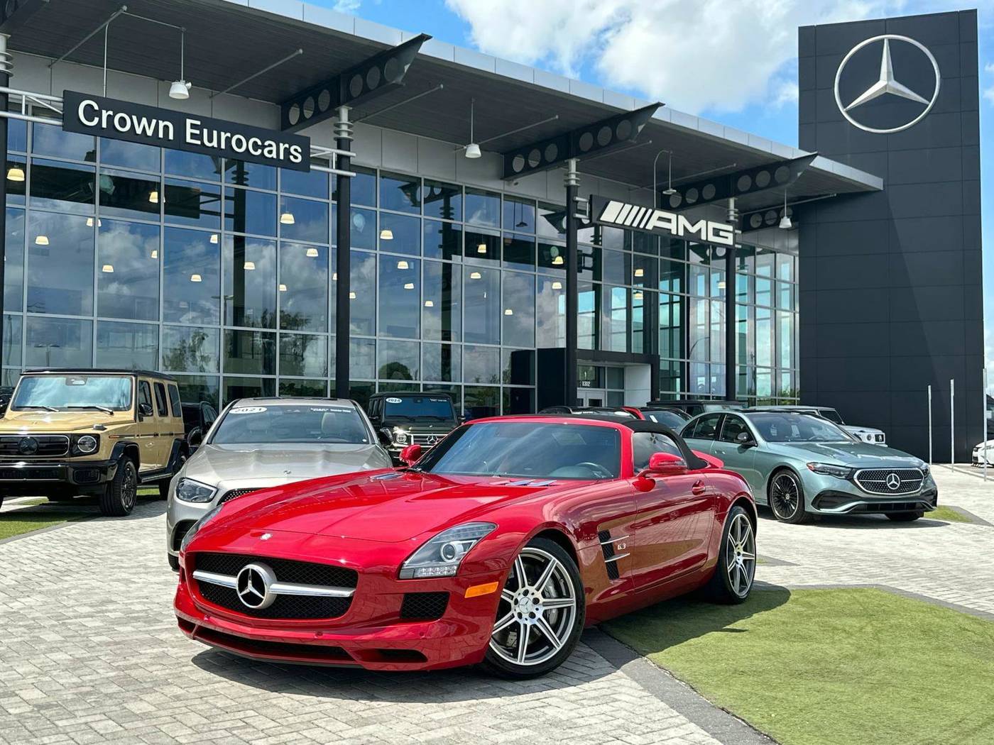 2012 Mercedes-Benz SLS AMG Standard — Convertible — 11,609 mi — Pinellas Park, FL