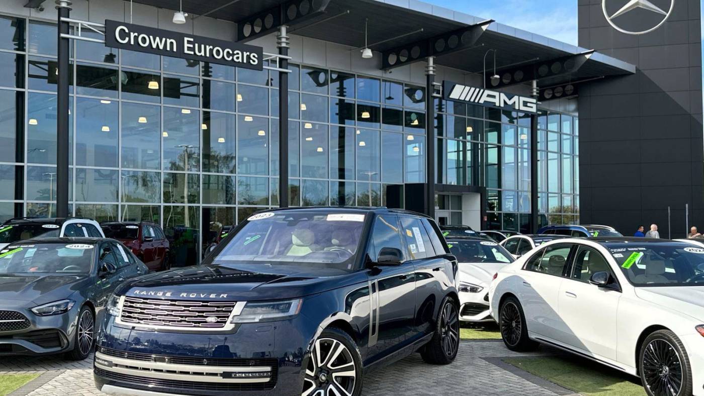 2023 Land Rover Range Rover SE — SUV — 18,440 mi — Pinellas Park, FL