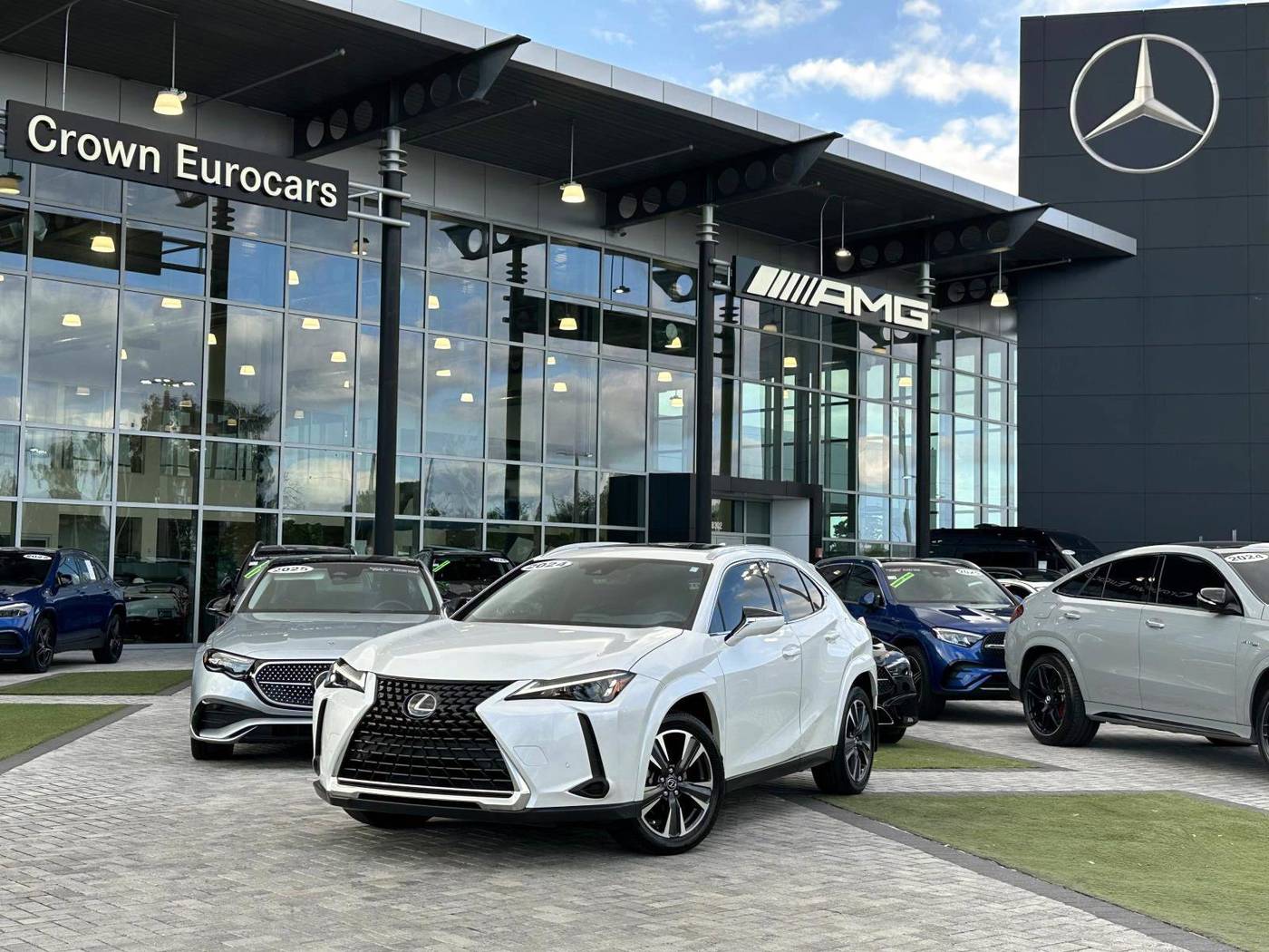 2024 Lexus UX UX 250h Premium — SUV — 4,150 mi — Pinellas Park, FL