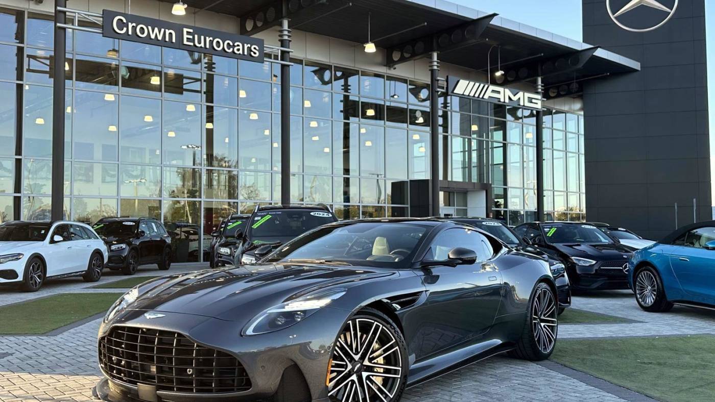2024 Aston Martin DB12