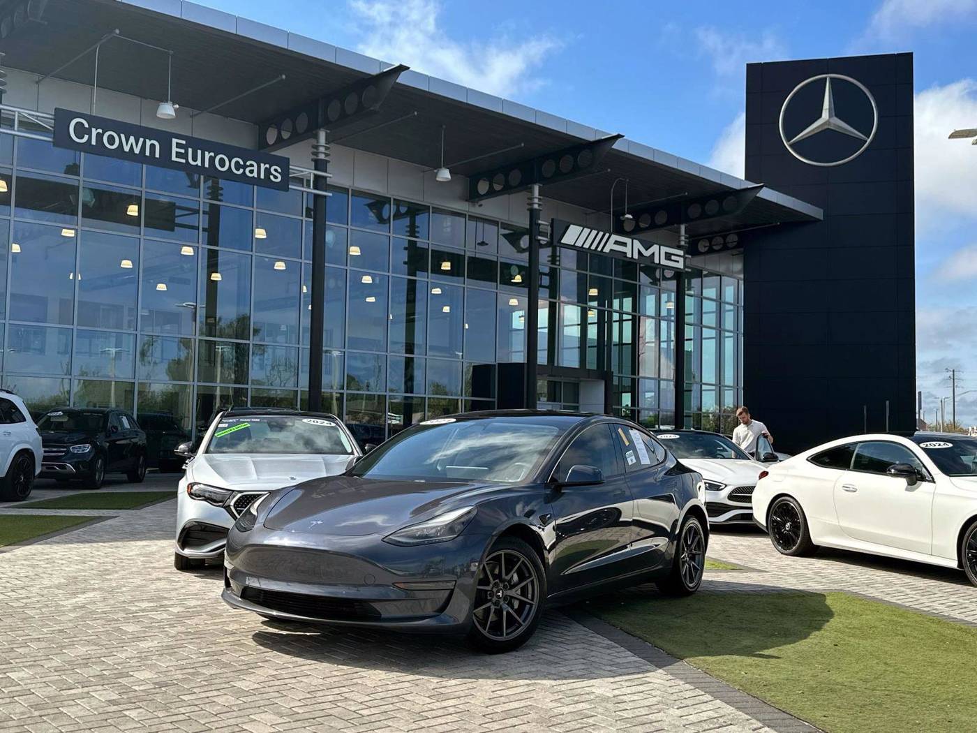 2021 Tesla Model 3 Standard Range Plus — Sedan — 23,373 mi — Pinellas Park, FL