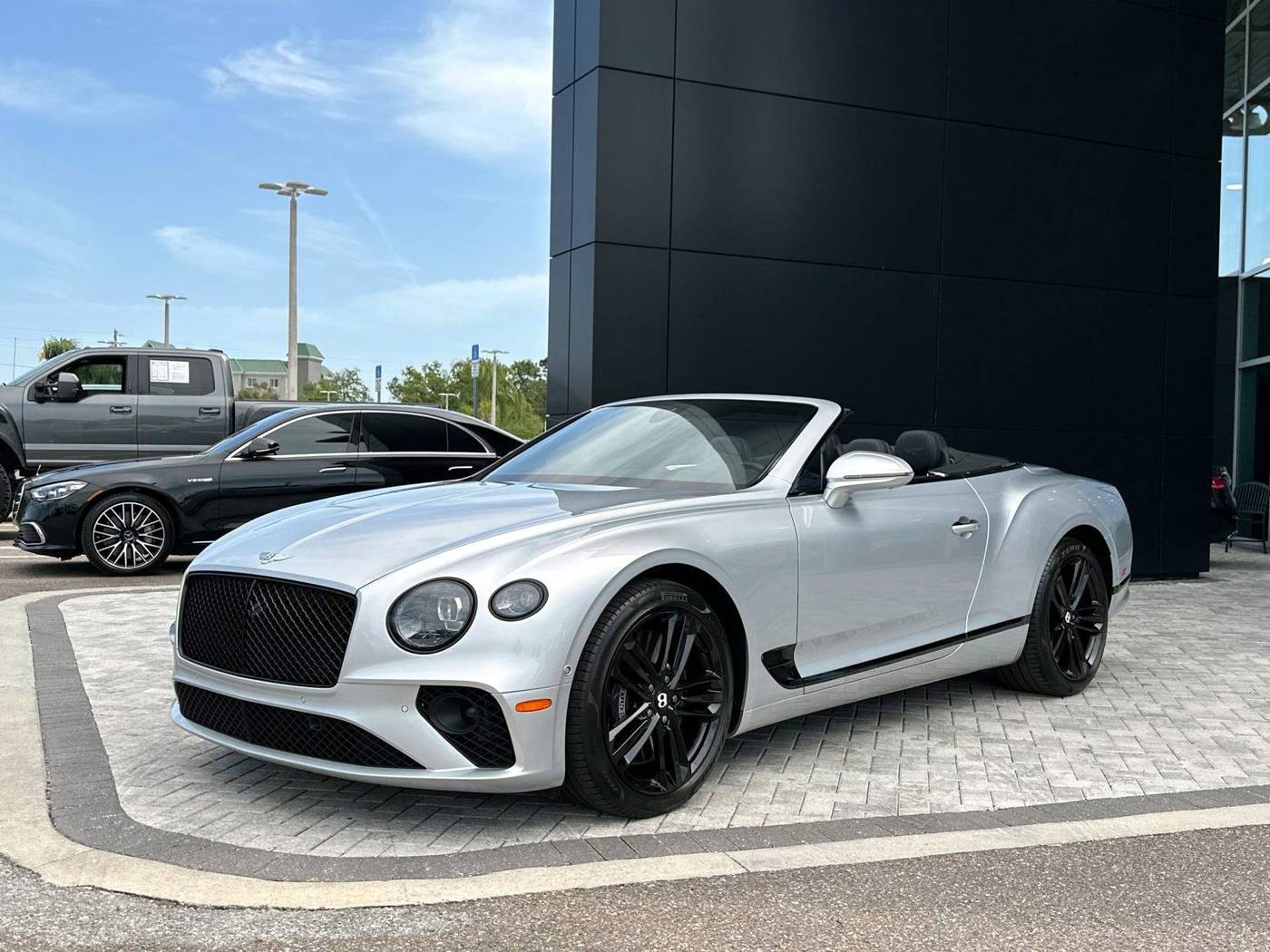 2023 Bentley Continental GT V8 — Convertible — 14,376 mi — Pinellas Park, FL