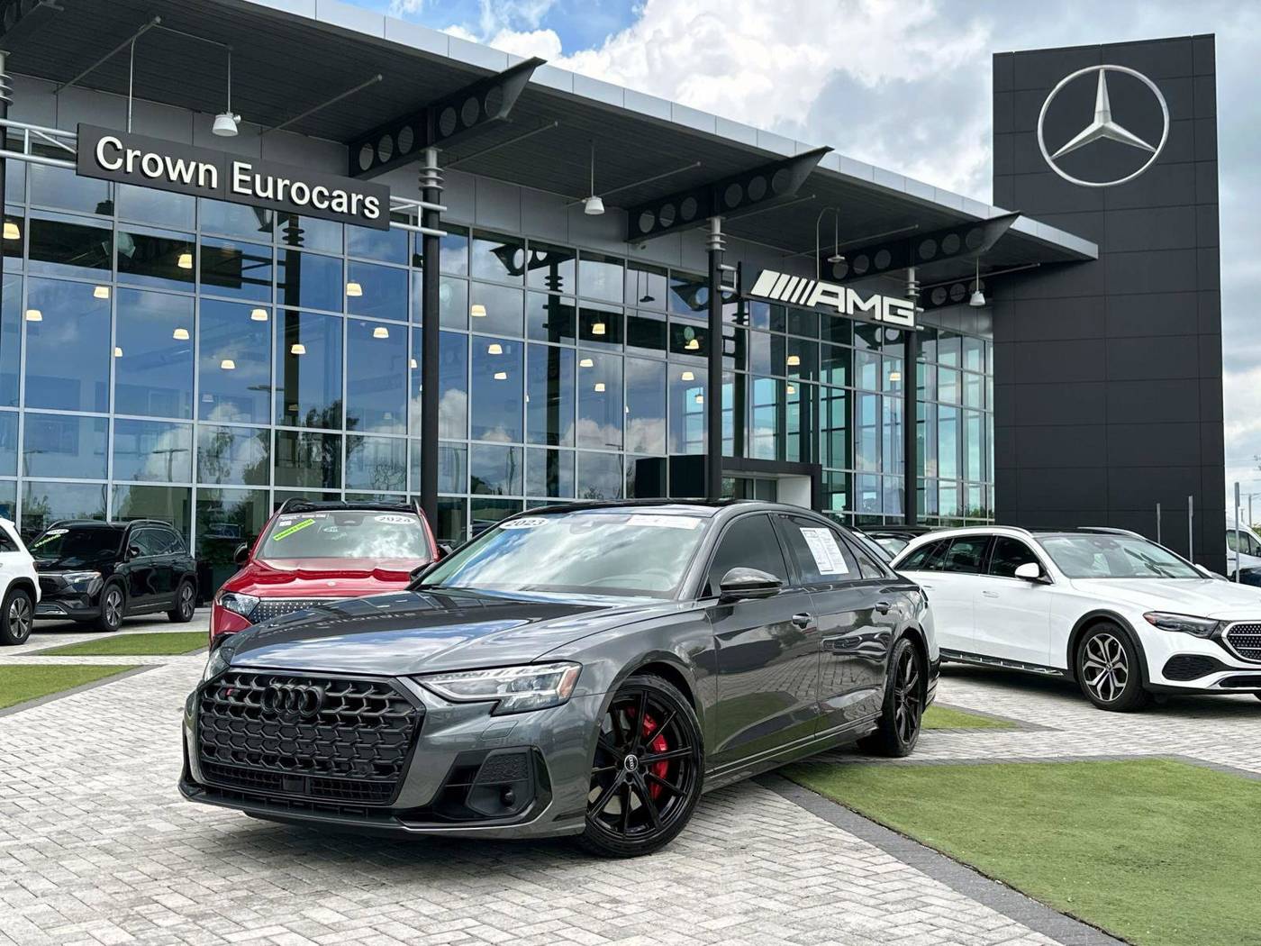 2023 Audi S8 Standard — Sedan — 8,924 mi — Pinellas Park, FL
