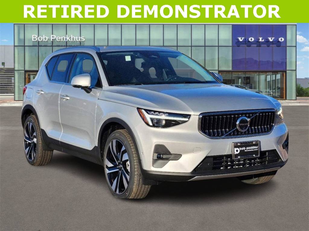 2025 Volvo XC40 Plus — SUV — 214 mi — Colorado Springs, CO