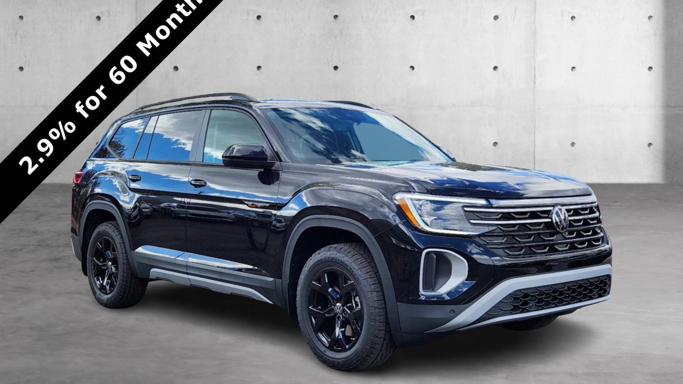 2024 Volkswagen Atlas Peak Edition SE with Technology — SUV — 6,536 mi — Colorado Springs, CO
