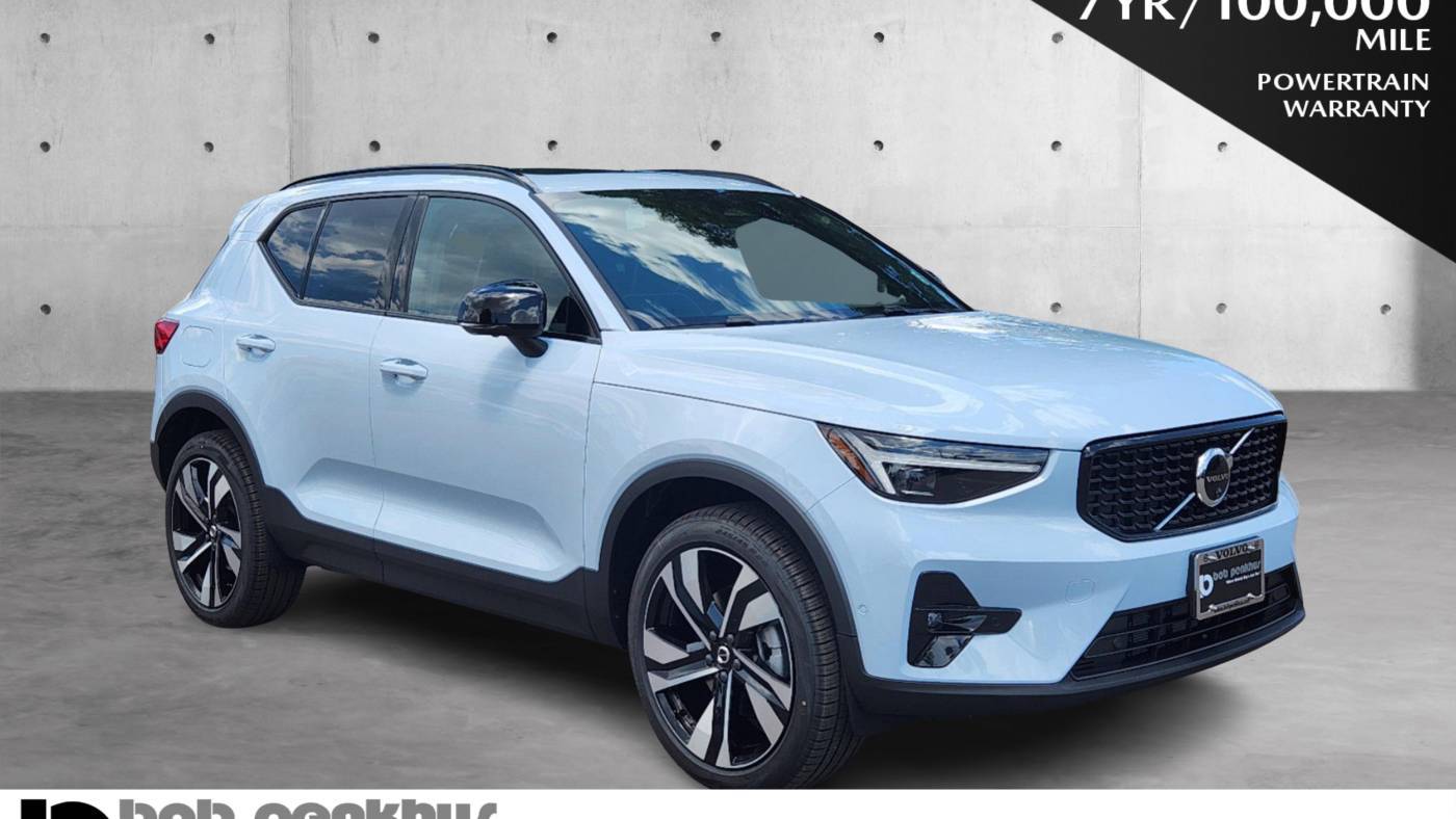 2025 Volvo XC40 Plus — SUV — 4,571 mi — Colorado Springs, CO