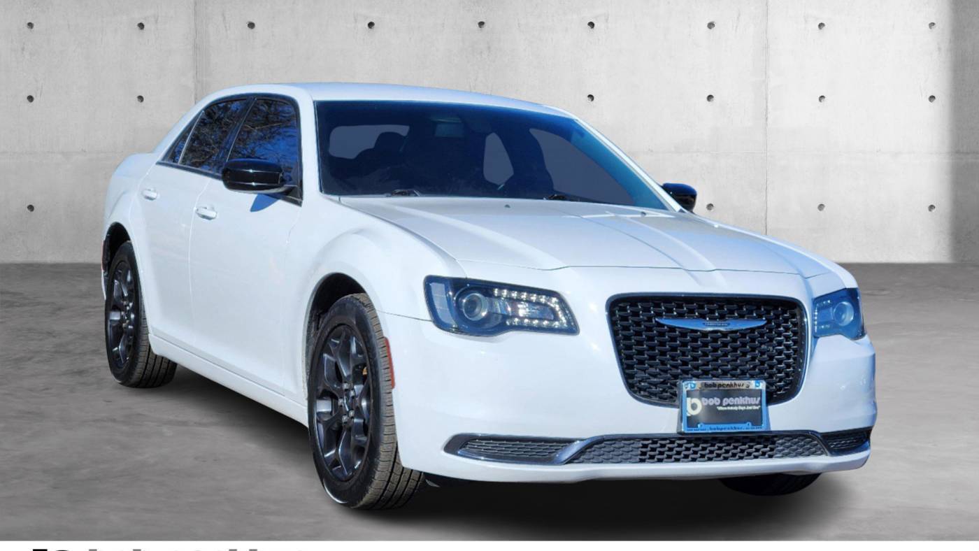 2019 Chrysler 300 Touring — Sedan — 47,481 mi — Colorado Springs, CO
