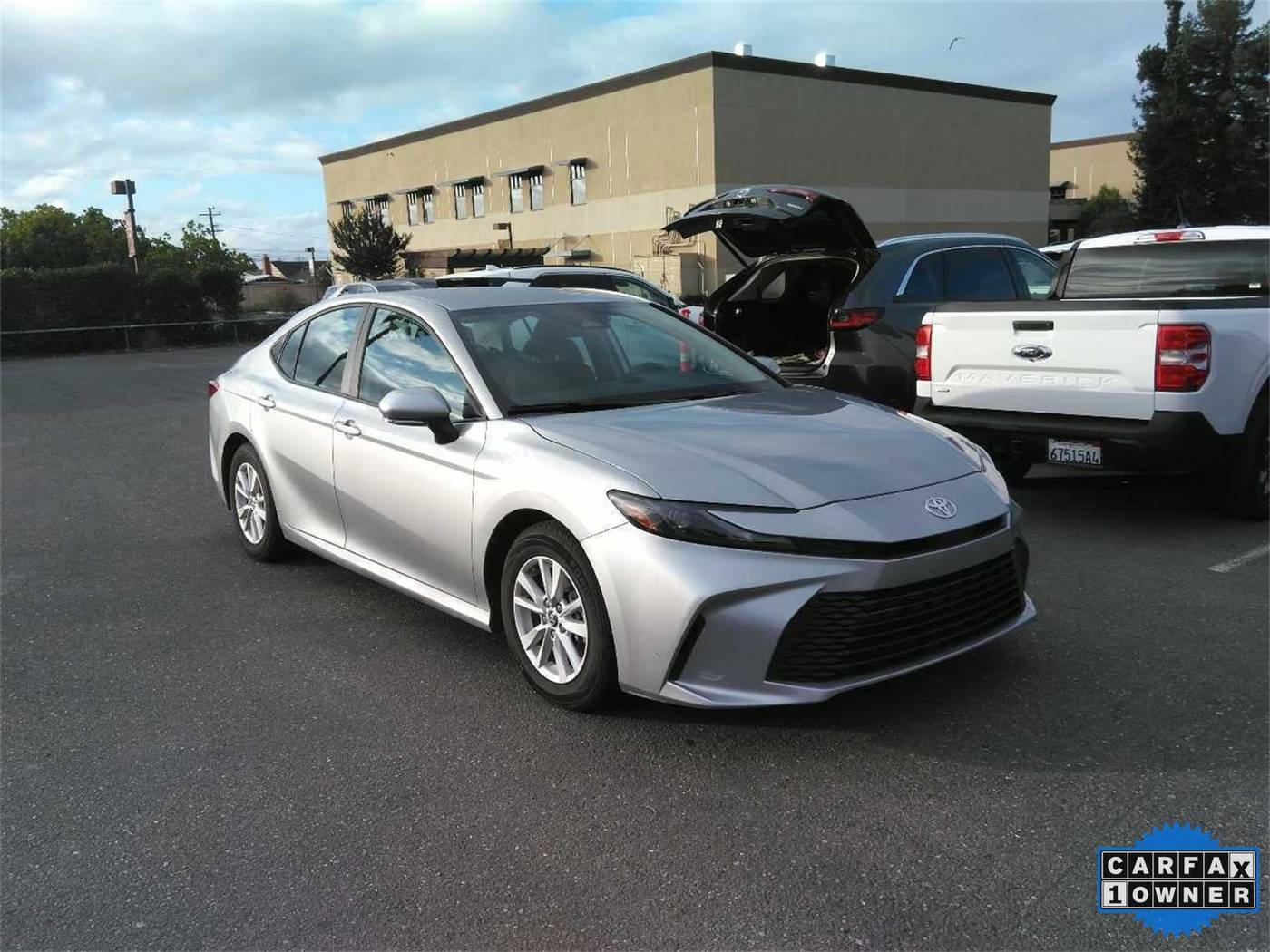 2025 Toyota Camry Hybrid LE — Sedan — 37,324 mi — Sunnyvale, CA