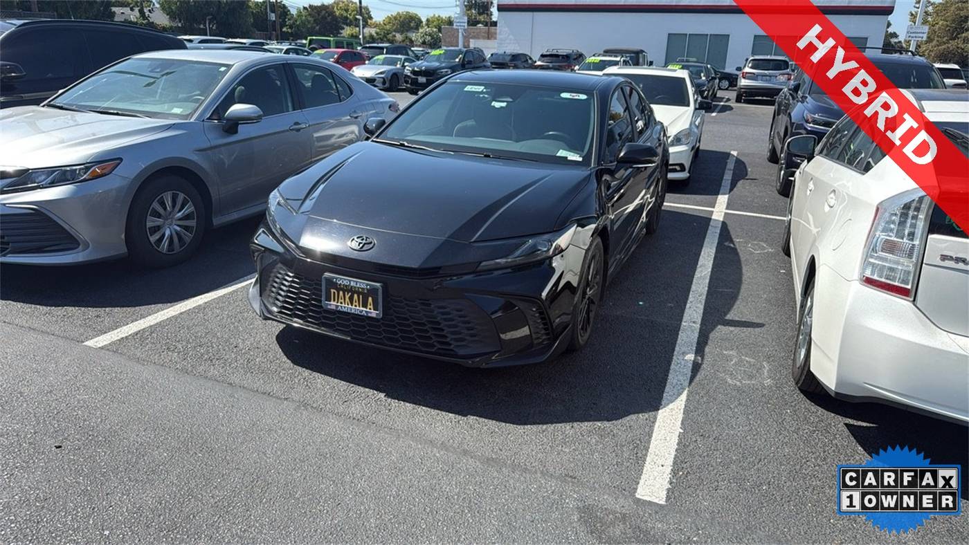 2025 Toyota Camry Hybrid LE — Sedan — 77,020 mi — Sunnyvale, CA