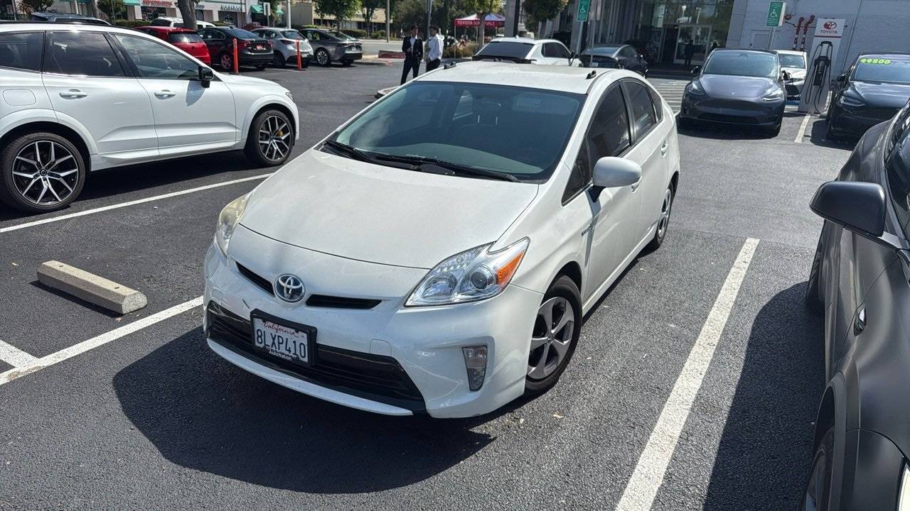 2015 Toyota Prius Four — Hatchback — 157,719 mi — Sunnyvale, CA